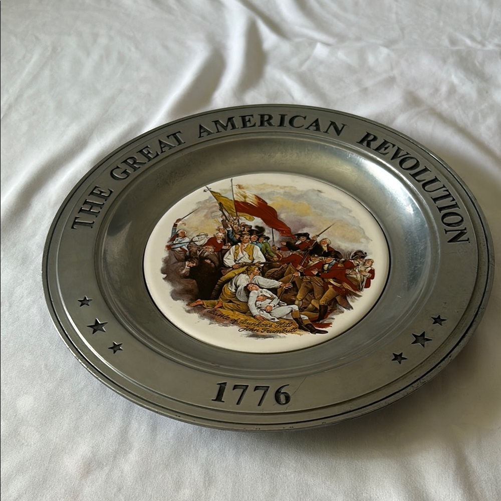 1776 American Revolution Commemorative Plate